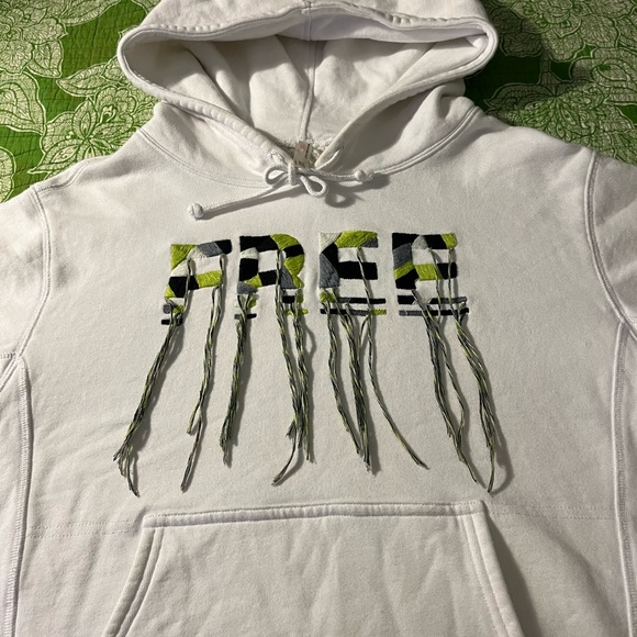 FREE PEOPLE FP MOVEMENT XS/TP WHITE SHORT SLEEVED FRINGED PULLOVER HOODIE - Picture 6 of 10